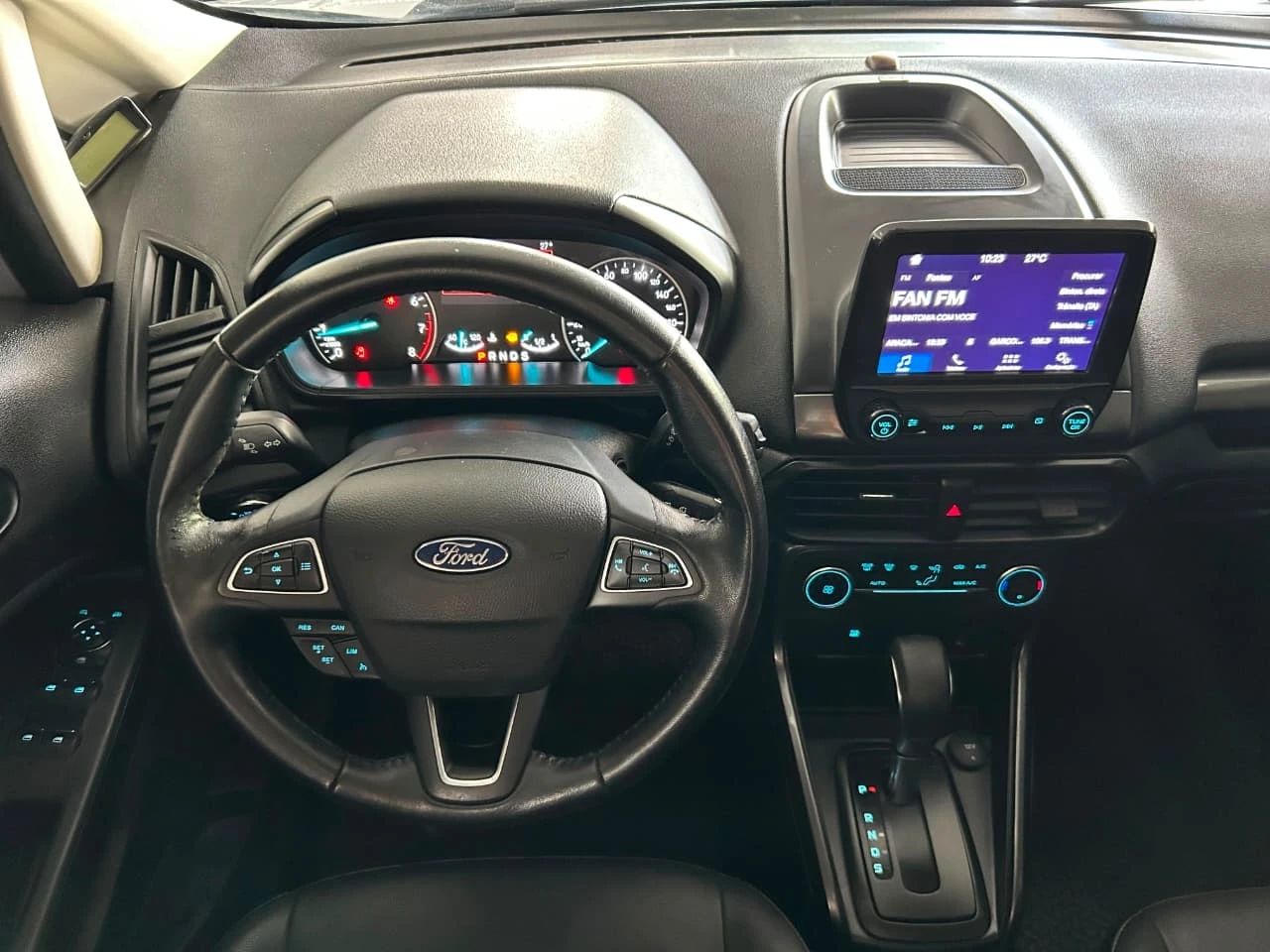 FORD ECOSPORT 9