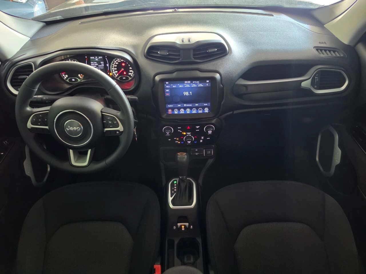 JEEP RENEGADE 9