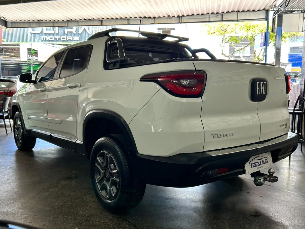 FIAT TORO 13