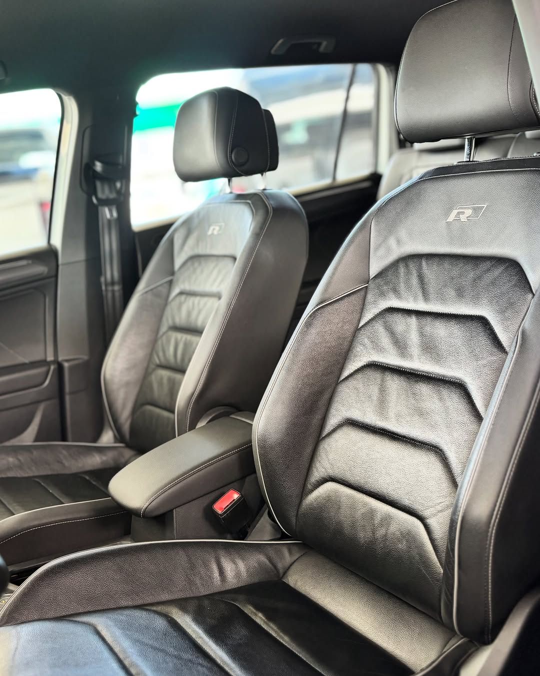 Volkswagen Tiguan 9