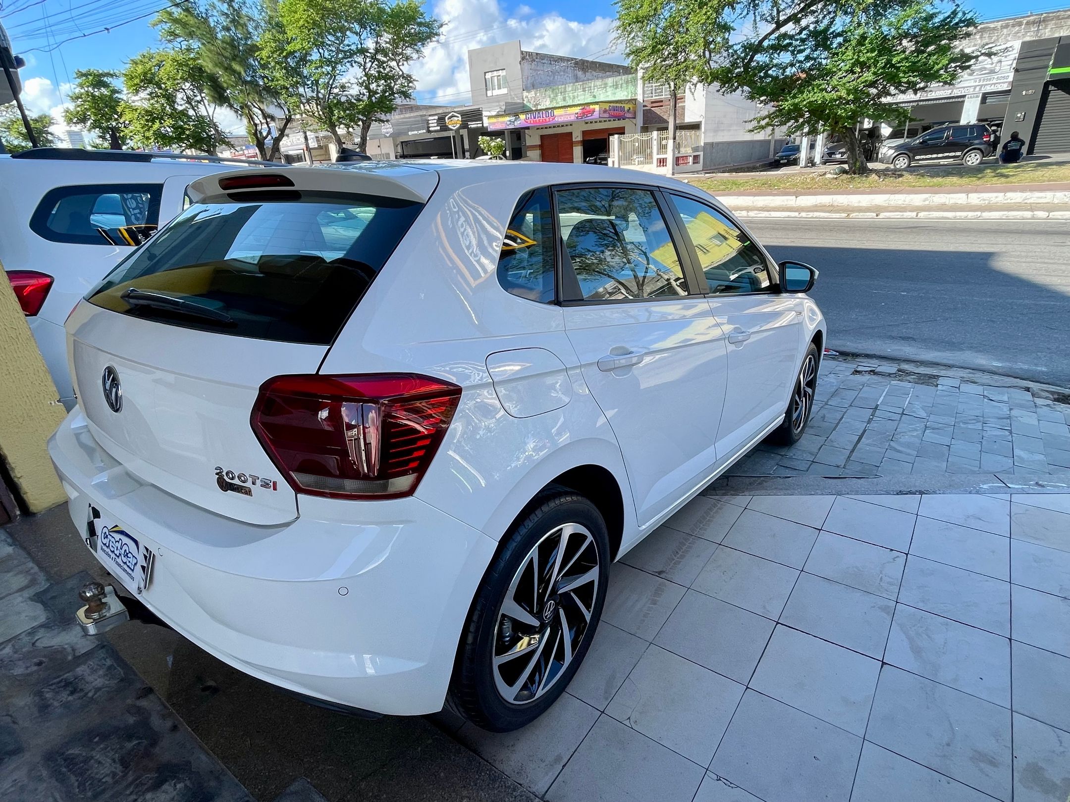 VOLKSWAGEN POLO 6