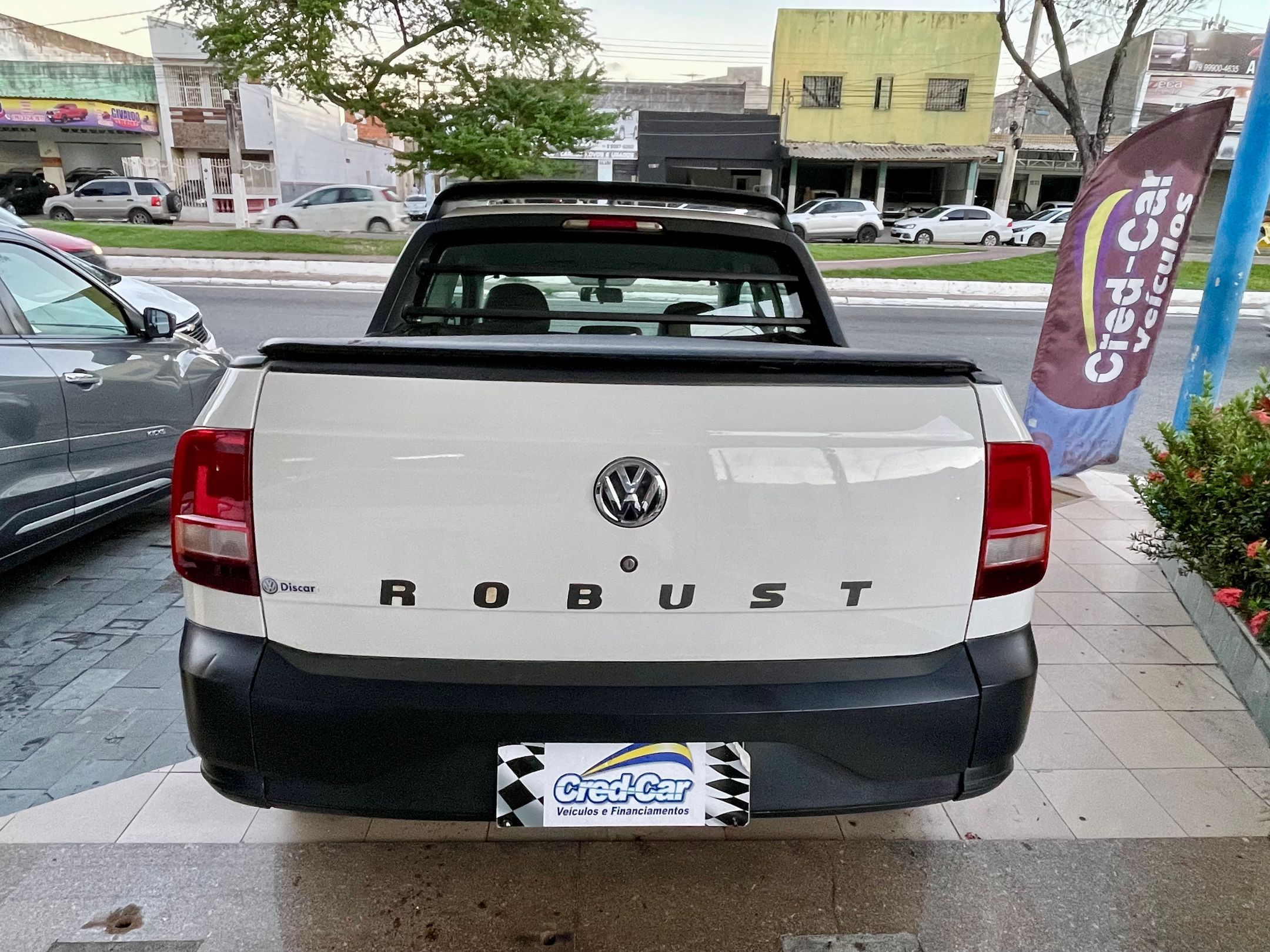 VOLKSWAGEN SAVEIRO 5