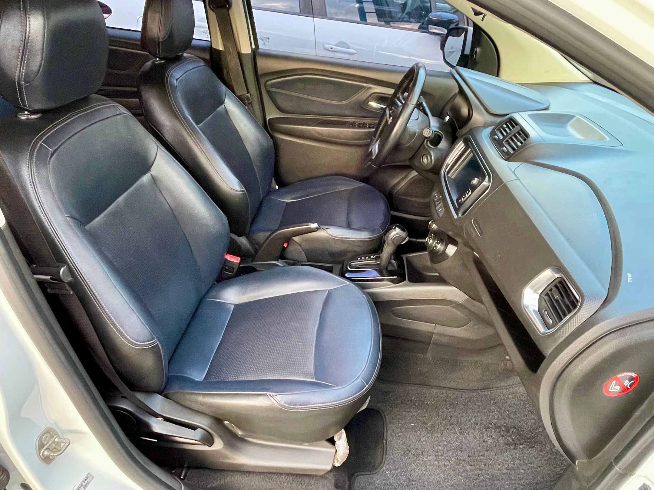 CHEVROLET SPIN 13