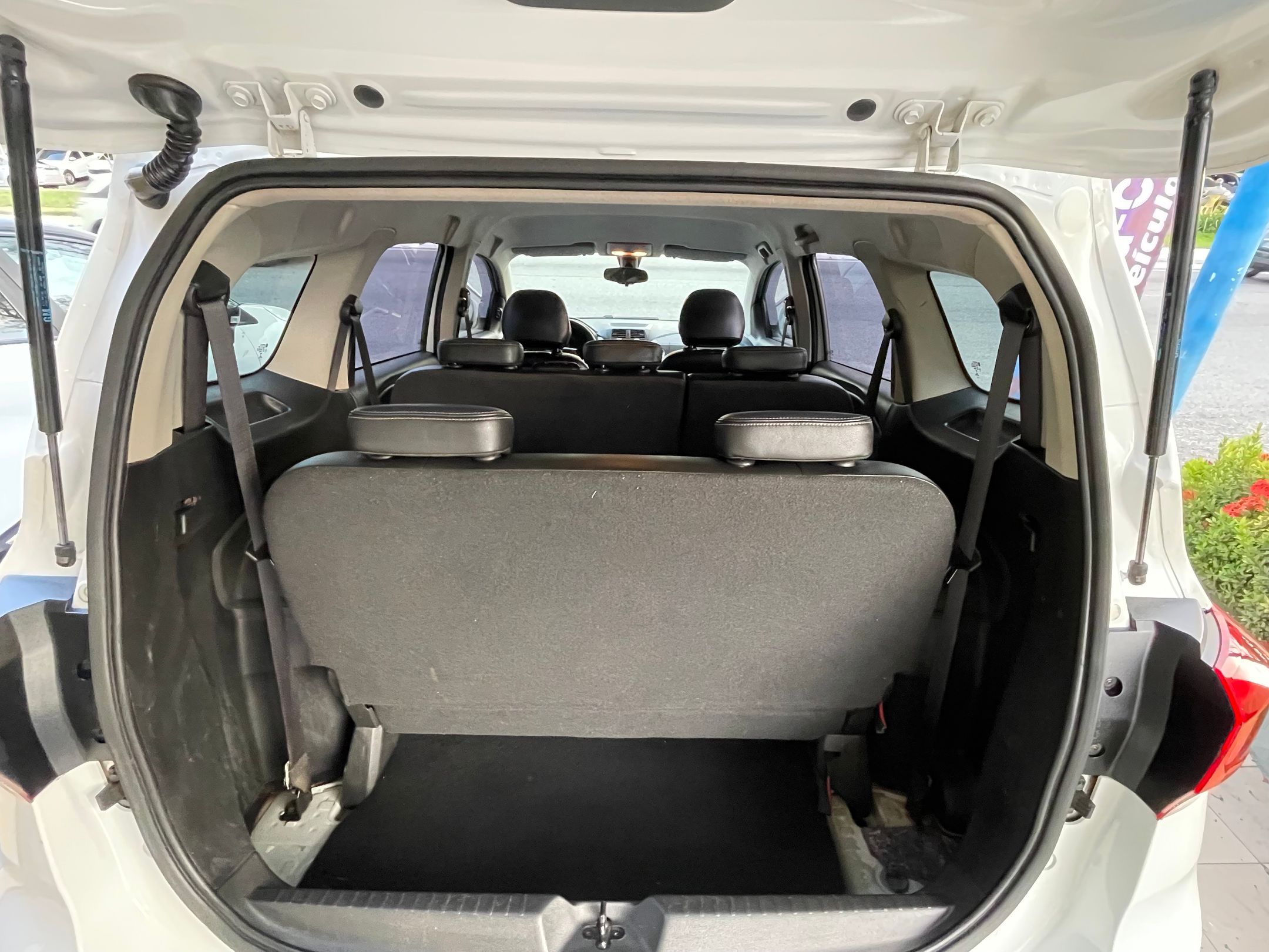 CHEVROLET SPIN 14