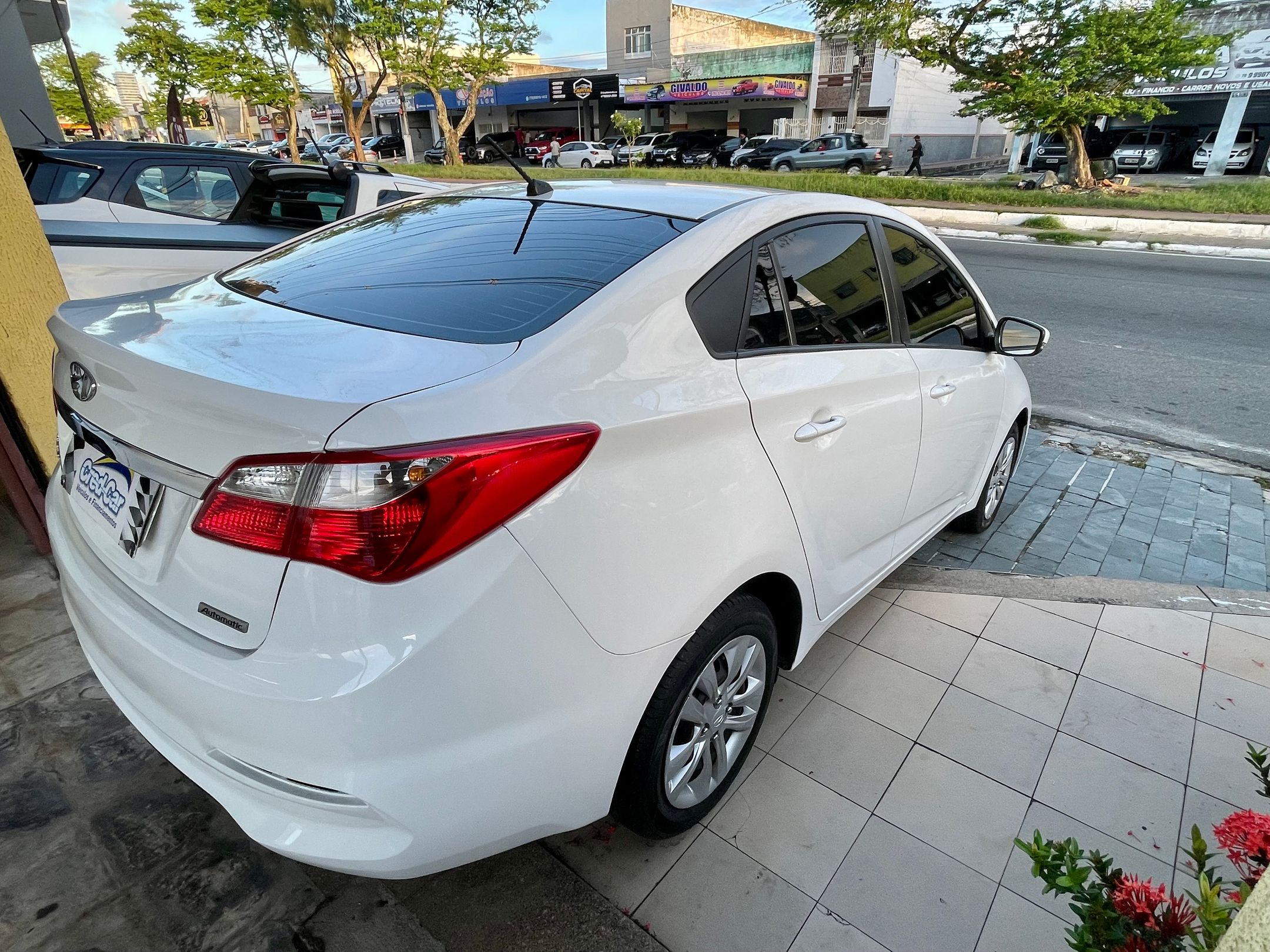 HYUNDAI HB20S 6