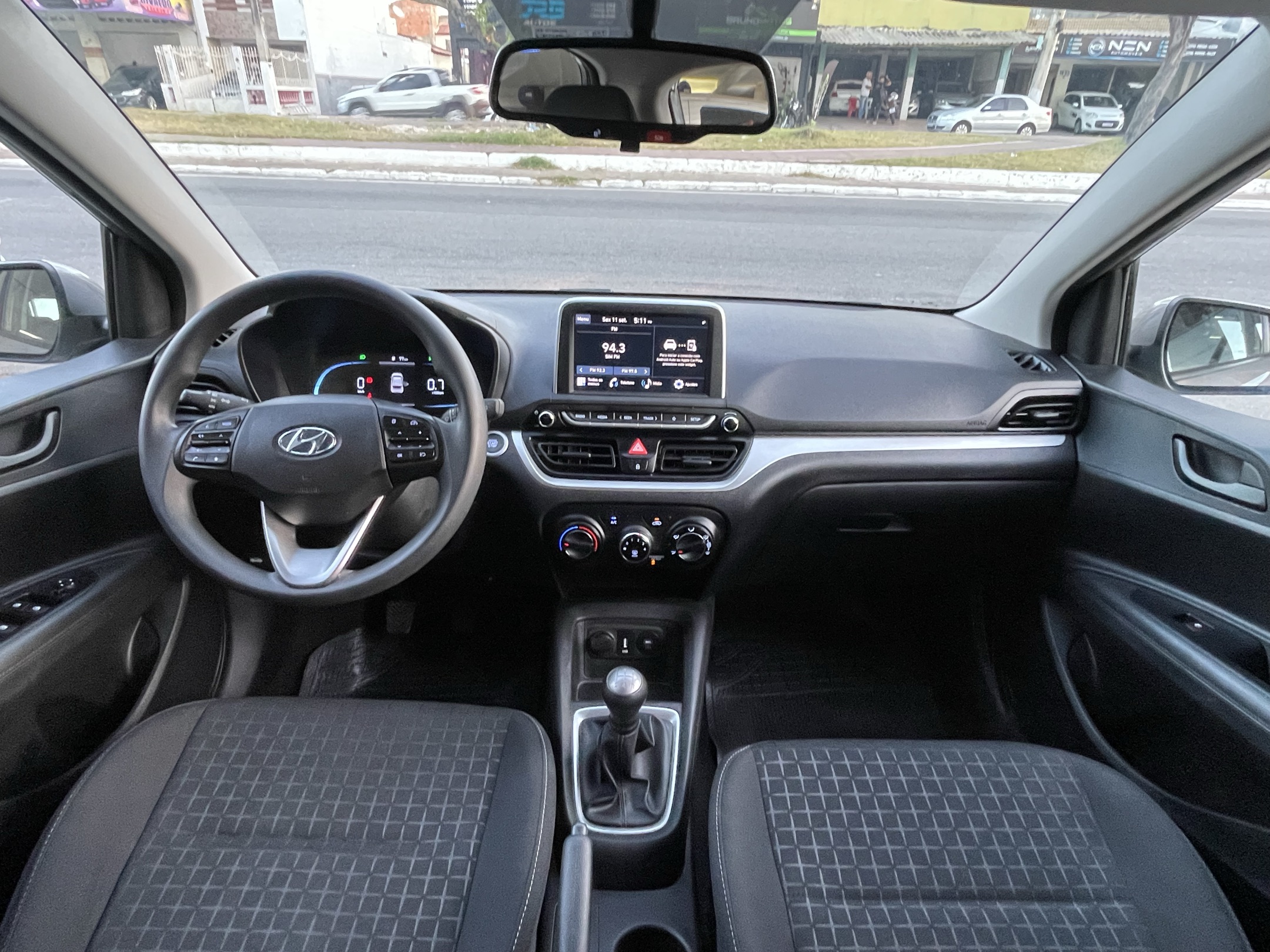 Hyundai HB20 10
