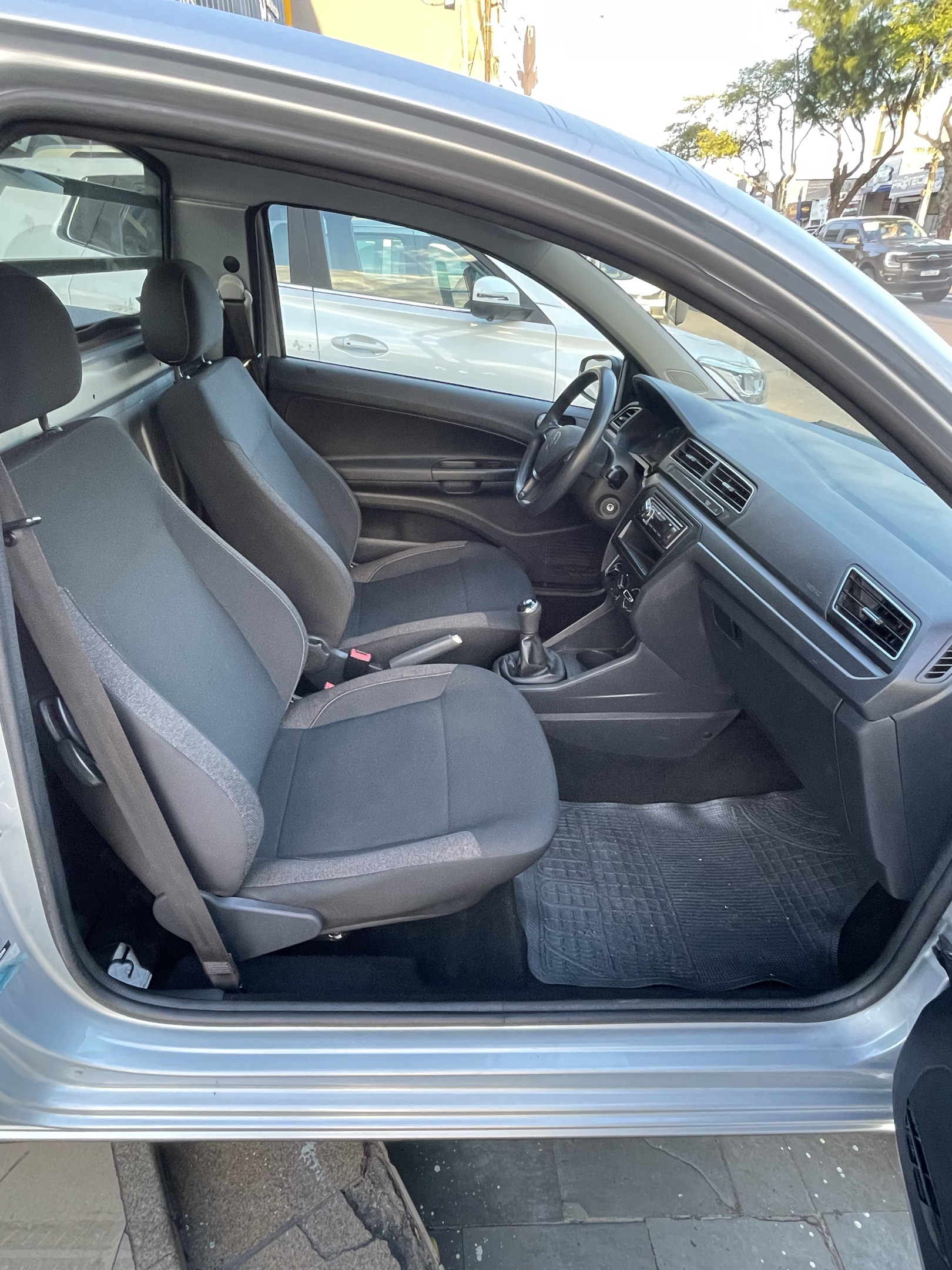 VOLKSWAGEN SAVEIRO CS 8
