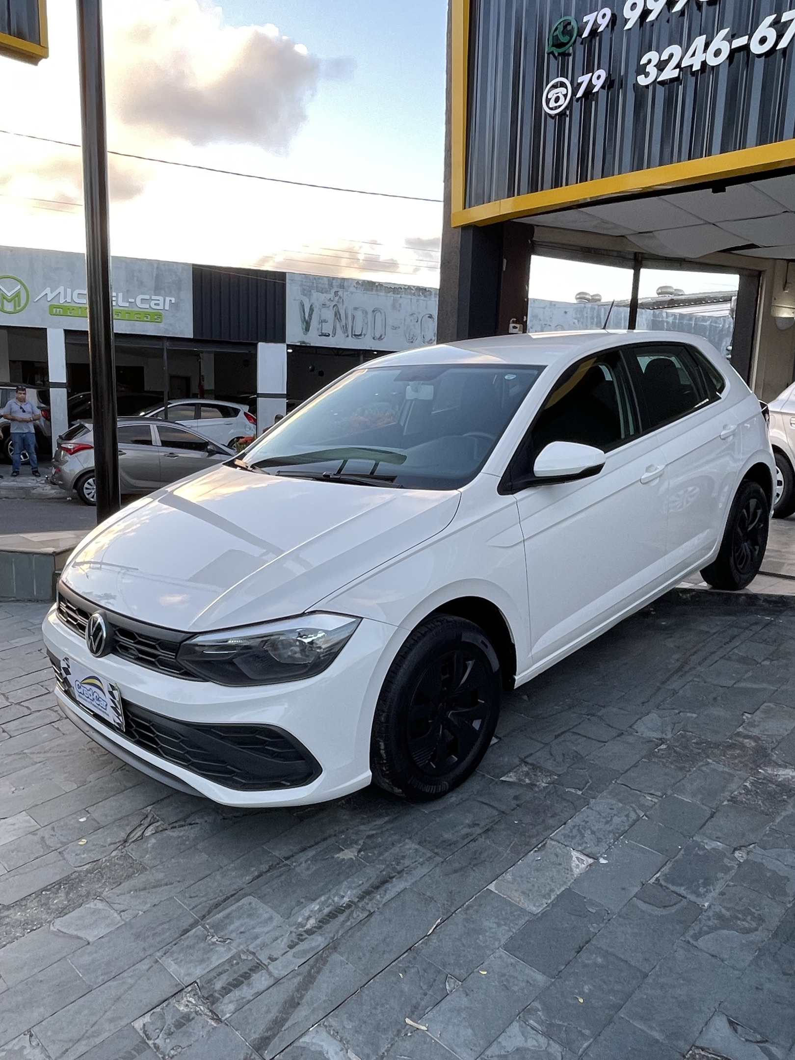 VOLKSWAGEN POLO 6