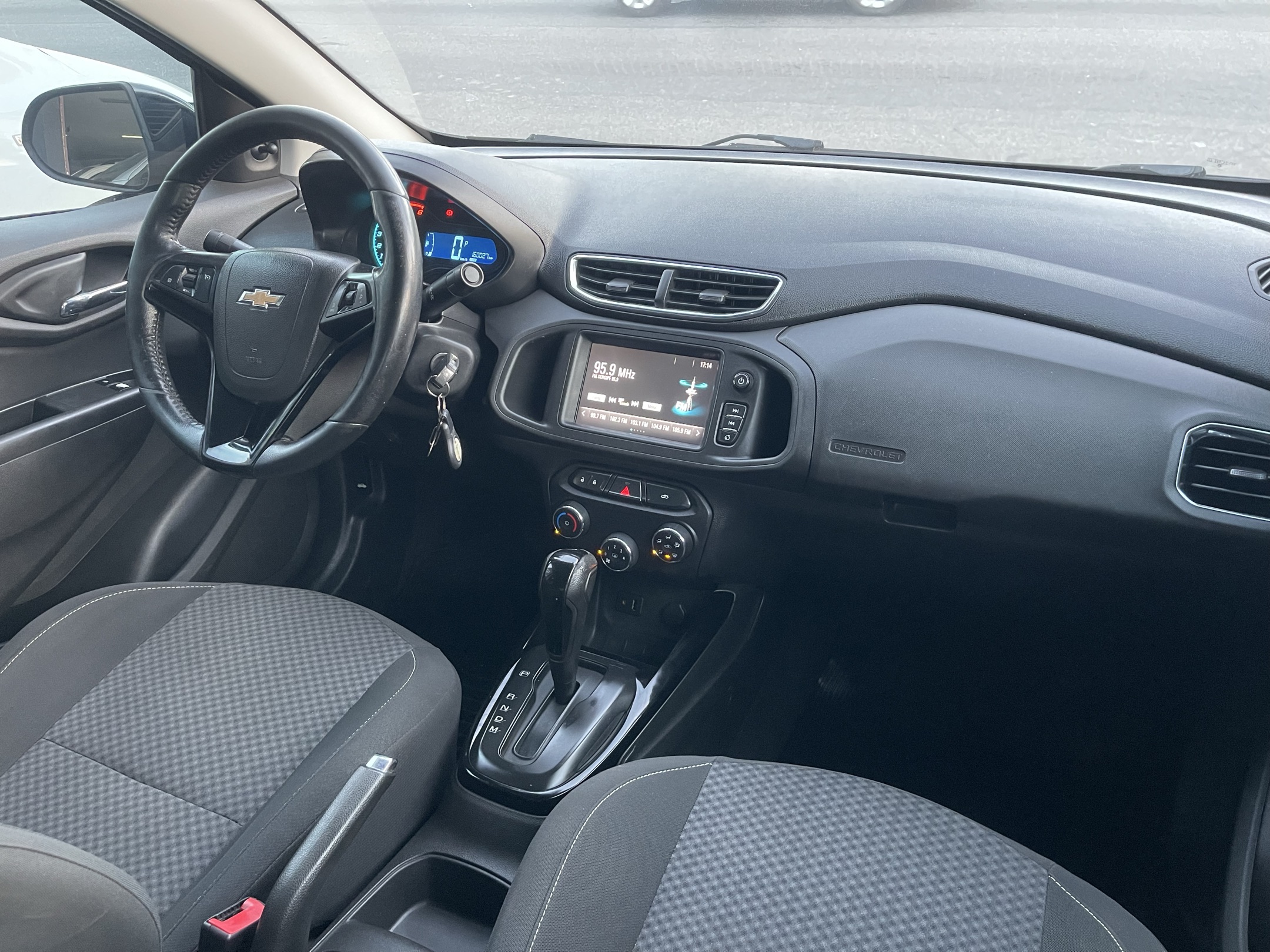 CHEVROLET PRISMA 13